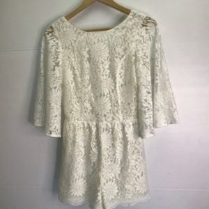 Sugarlips lace shorts romper NWT low back white